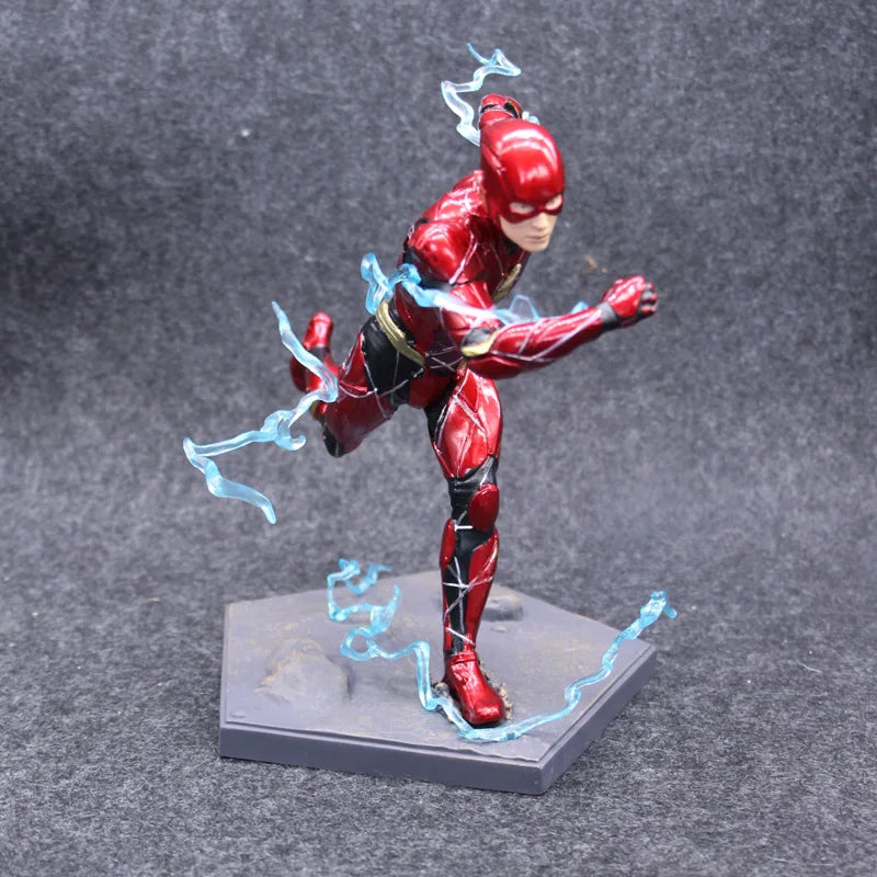 Super Hero Justice League The Flash Action Figure Running Statue Action Figure Models Toys 18cm