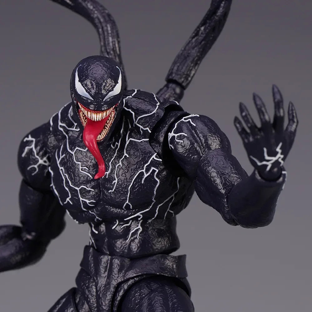 AMAZING YAMAGUCHI Venom Carnage Spider Man legends Action Figure Joint Movable Face Statue Model Doll Collectible kids for Toy