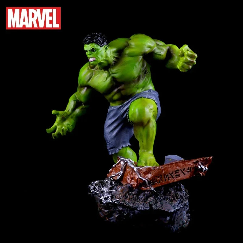 Marvel 24cm Limited The Avengers Hero Toys Hulk Doll Car Home Interior Pvc Action Figure Model Collection Toy Children Gift