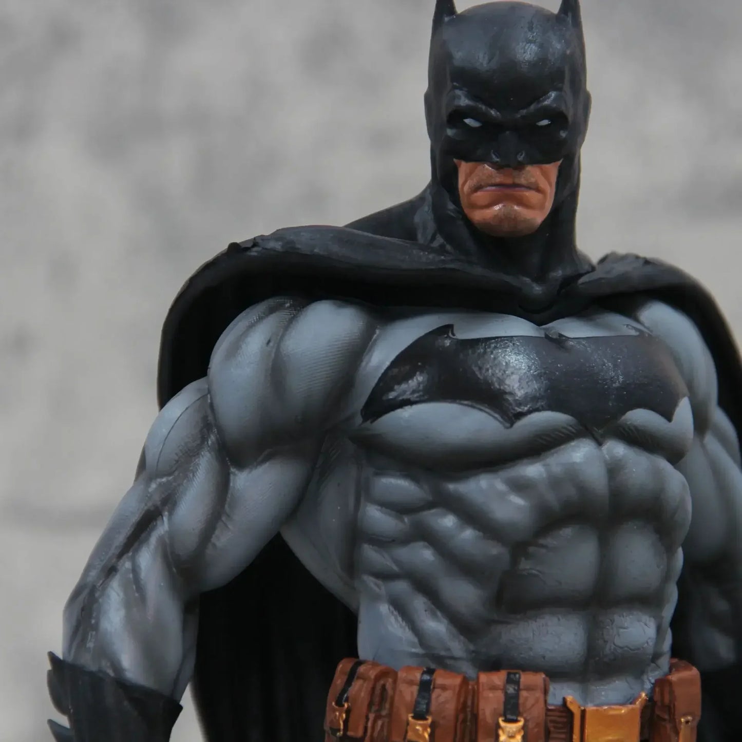 Giant 38cm Dark Knight Batman Anime Figurine Model Ornament Toys Gk Action Figure Justice League Standing Batman Ornament Gift