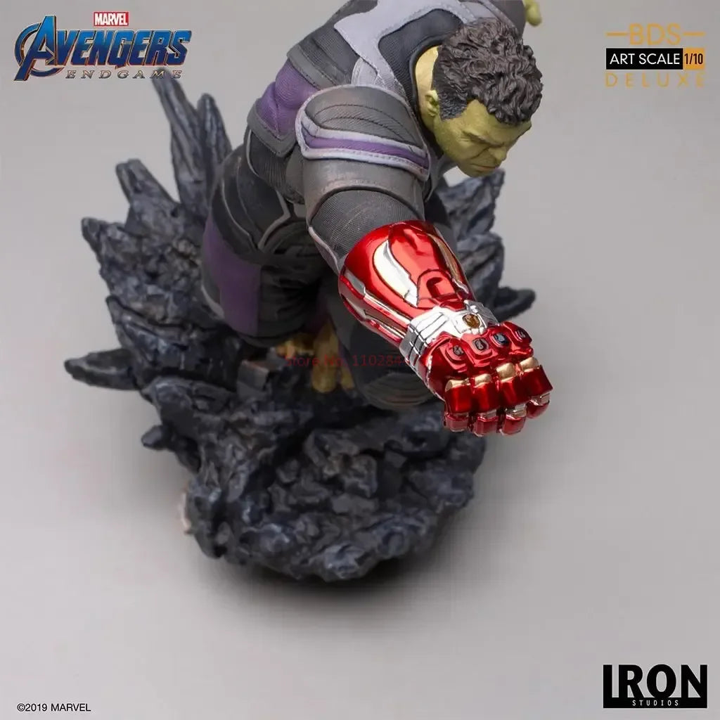 Original Marvel Characters Iron Studios  Avengers 4 The Hulk 1/10 Statue Deluxe Edition Model Figure Desktop Ornaments Collect