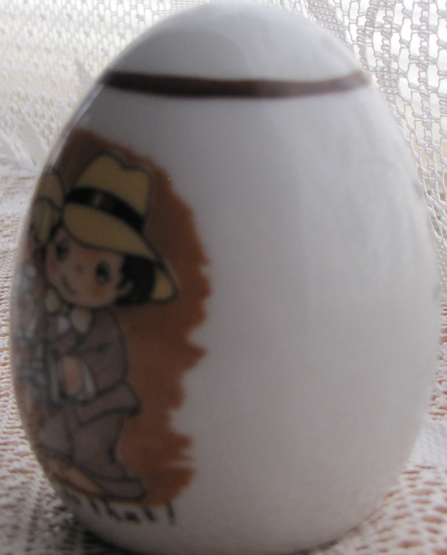 Vintage 70's Porcelain Egg; The Razamataz (1920's Couple Figurine) "I'll Drink to That"