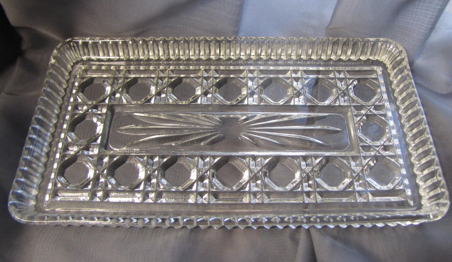 Federal Glass Windsor Clear Glass Relish/Candy Dish 8.5"L x 4.75"W Diamond Cut Design