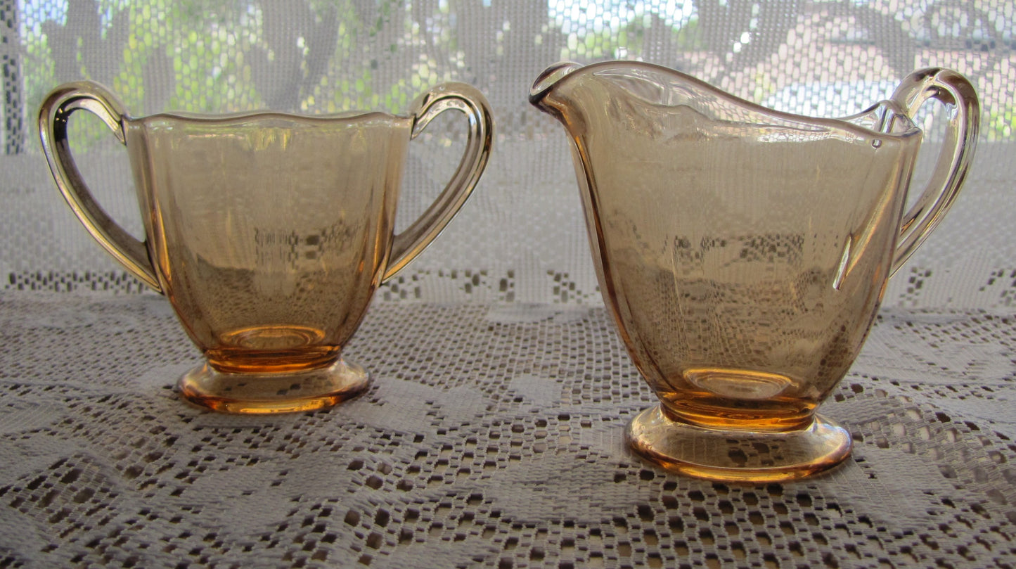 Amber Glass Sugar and Creamer bowl set, 2 3/4" high , Used, Excellent Condition