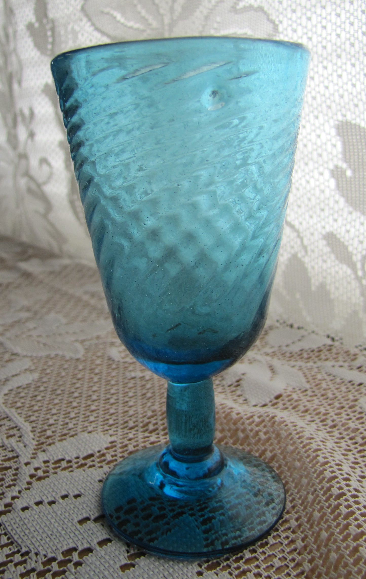 Libby -Spanish Green Swirl wine goblet ,Hand Spun Glass, Used, Good Condition