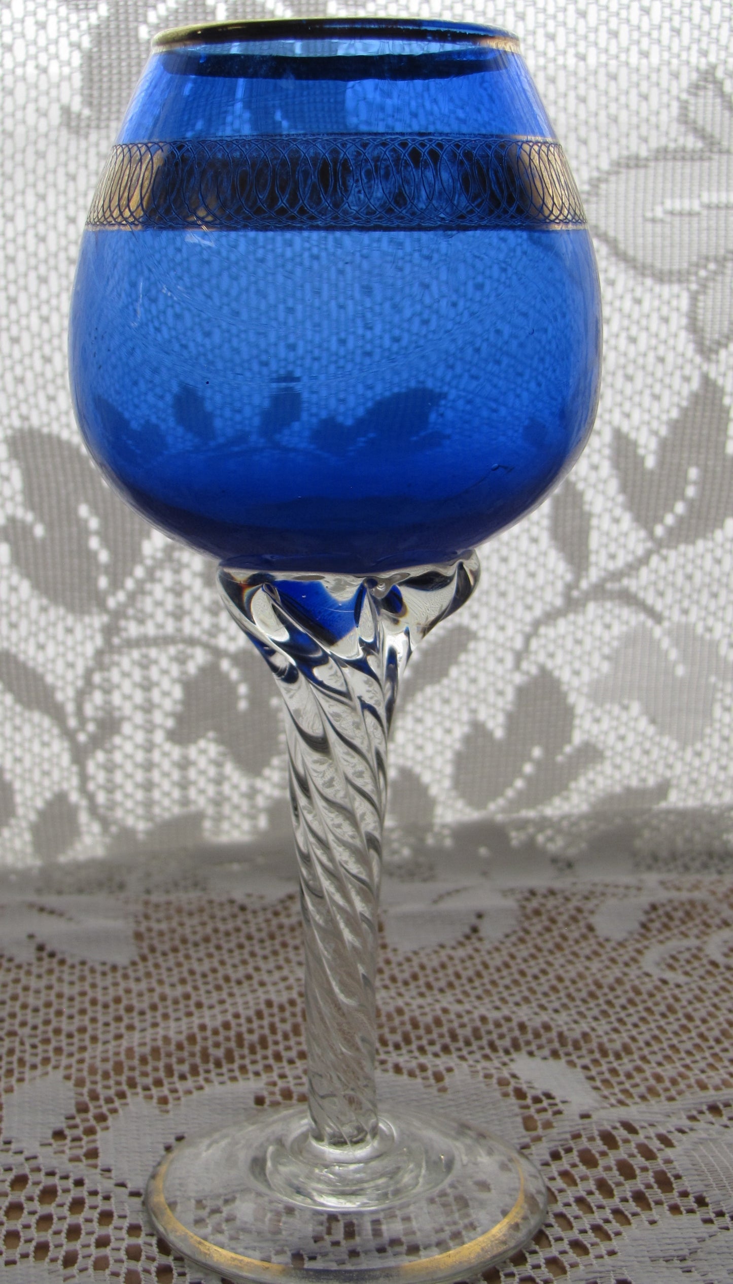 Vintage 7" Wine Glass with Gold Ring