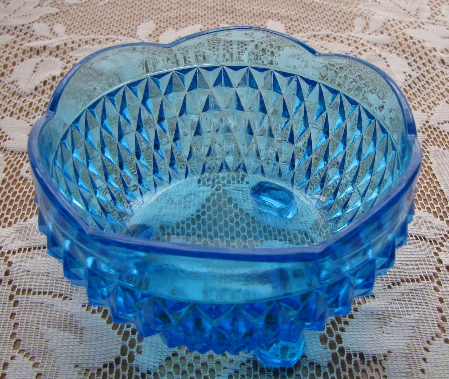 Vintage; Indiana Blue Glass 3 Toe Candy Dish, 5" x 3" Tall , Used, Excellent Condition