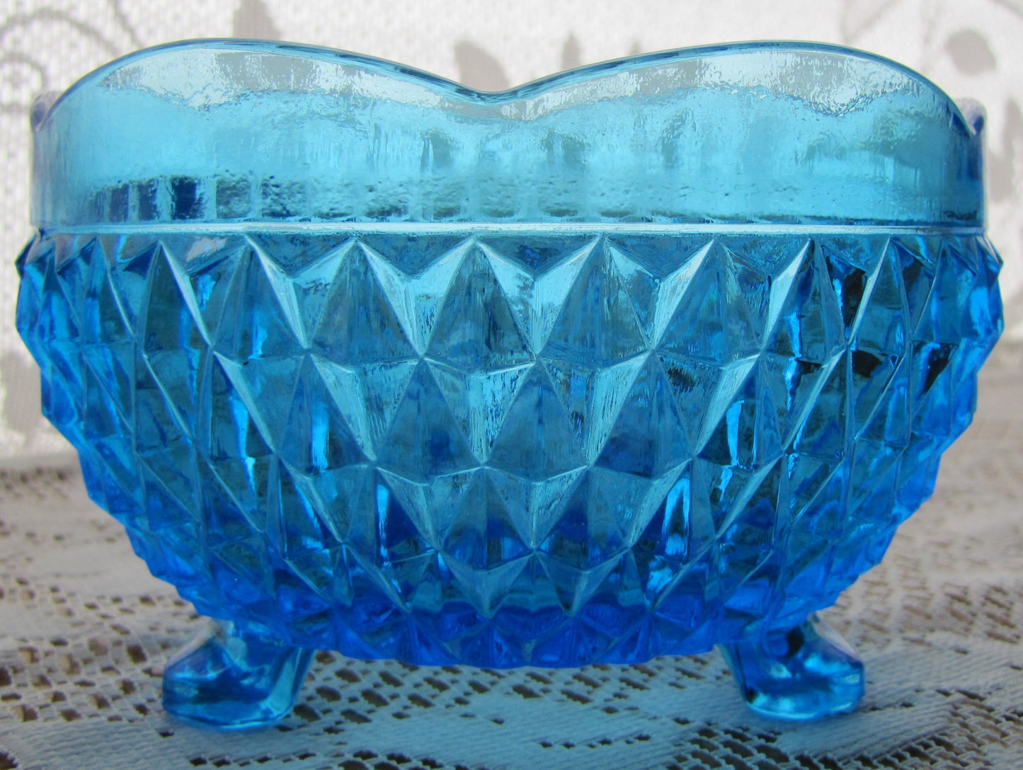 Vintage; Indiana Blue Glass 3 Toe Candy Dish, 5" x 3" Tall , Used, Excellent Condition