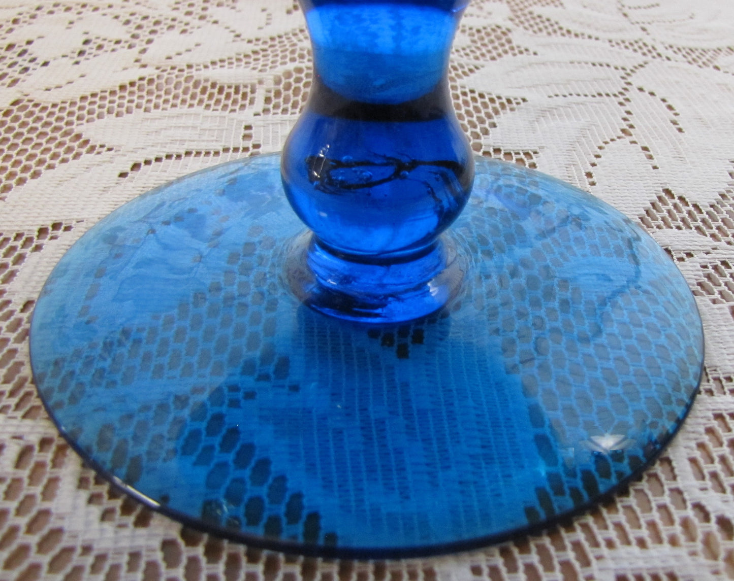 Vintage; Emboli Aquamarine Blue/Green Vase Center piece, 9" Tall , Used, Excellent Condition