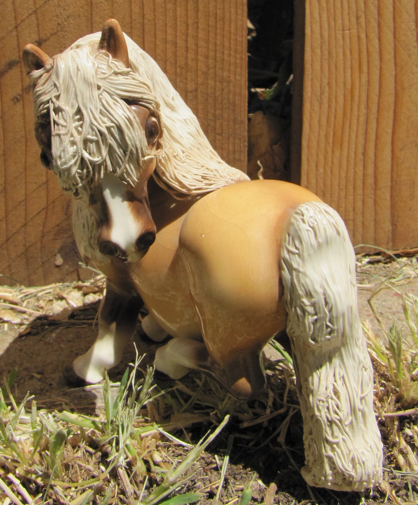 Vintage Cheval Pony with Spaghetti Mane, Blonde with Dark Brown and White Accents / Looking Back