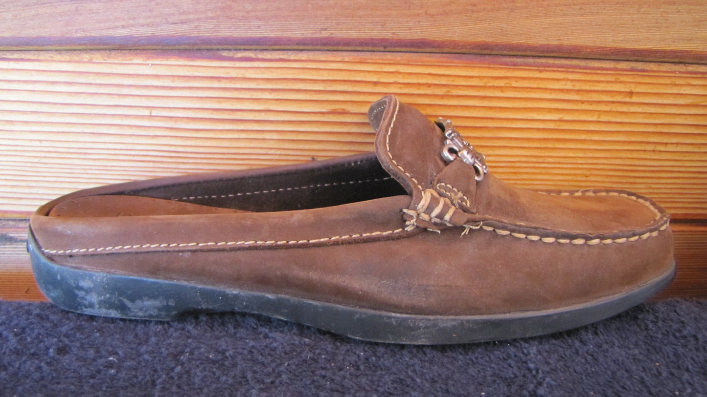 Moccasins by Minnetonka Woman Size 6 Dark Brown Slipper on w/Buckle