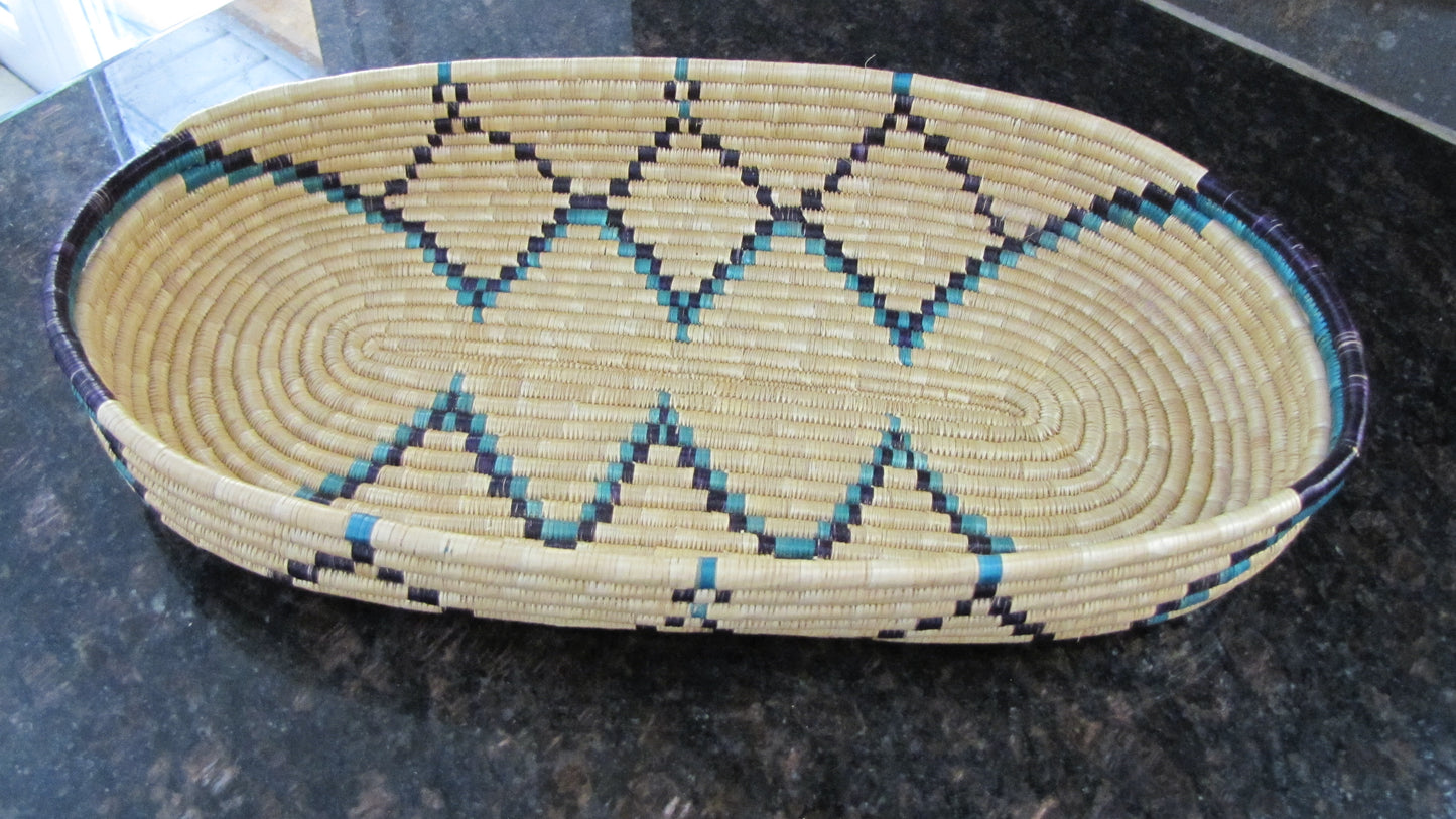 Vintage; Basket, South American Design, hand-weaved South American Indian Art