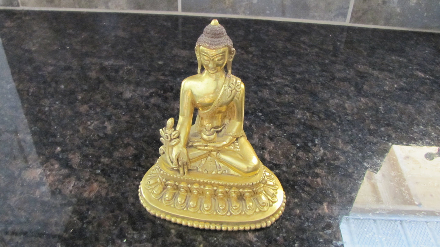 Vintage; Buddha brass figurine