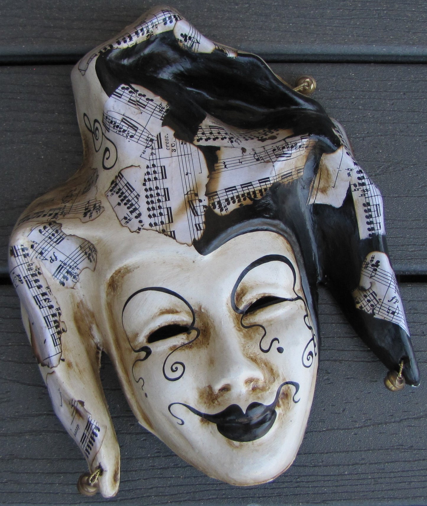 Vintage, rare collectable , Mascarade Mask, the Music Maker Jokester .