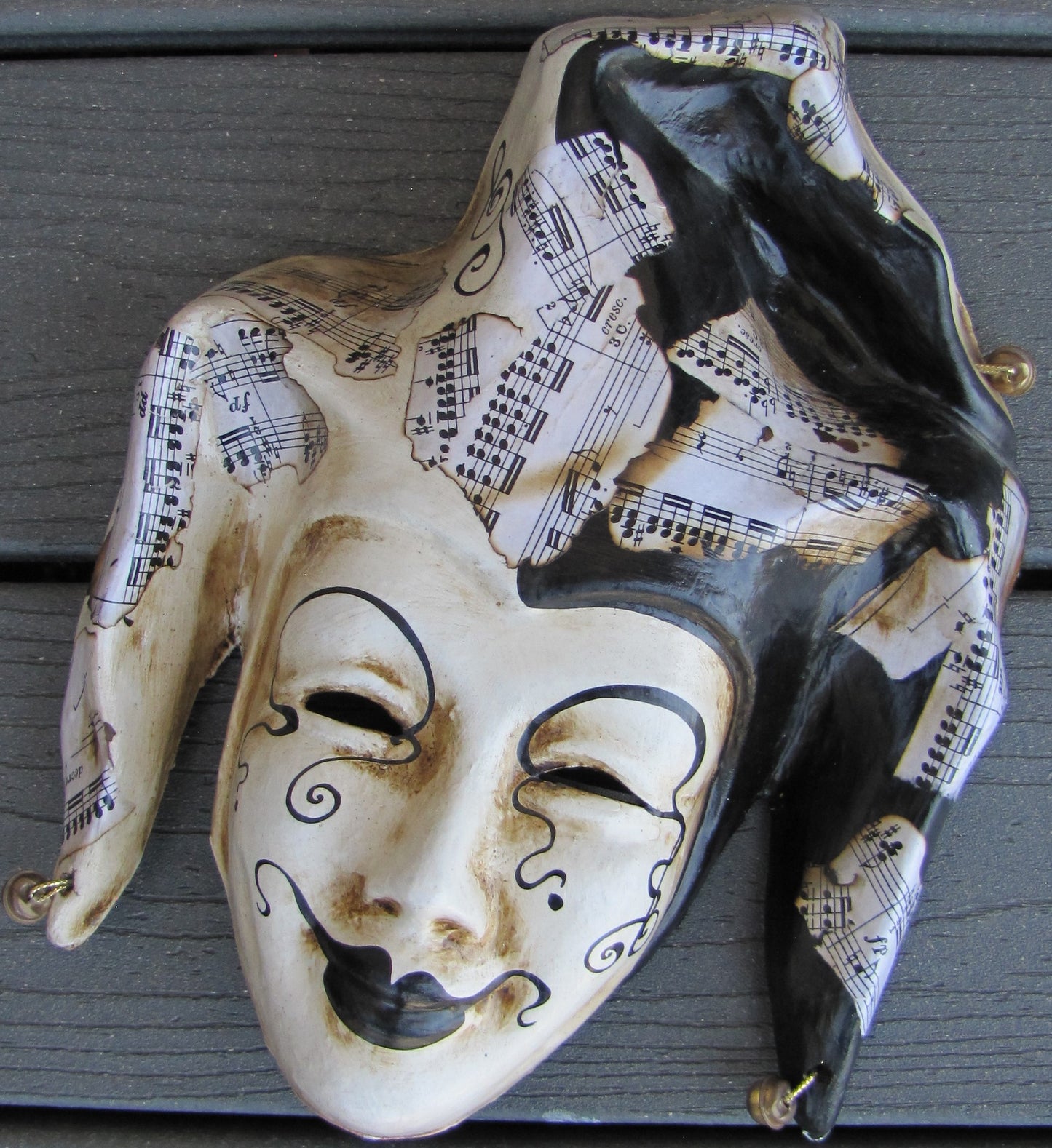 Vintage, rare collectable , Mascarade Mask, the Music Maker Jokester .