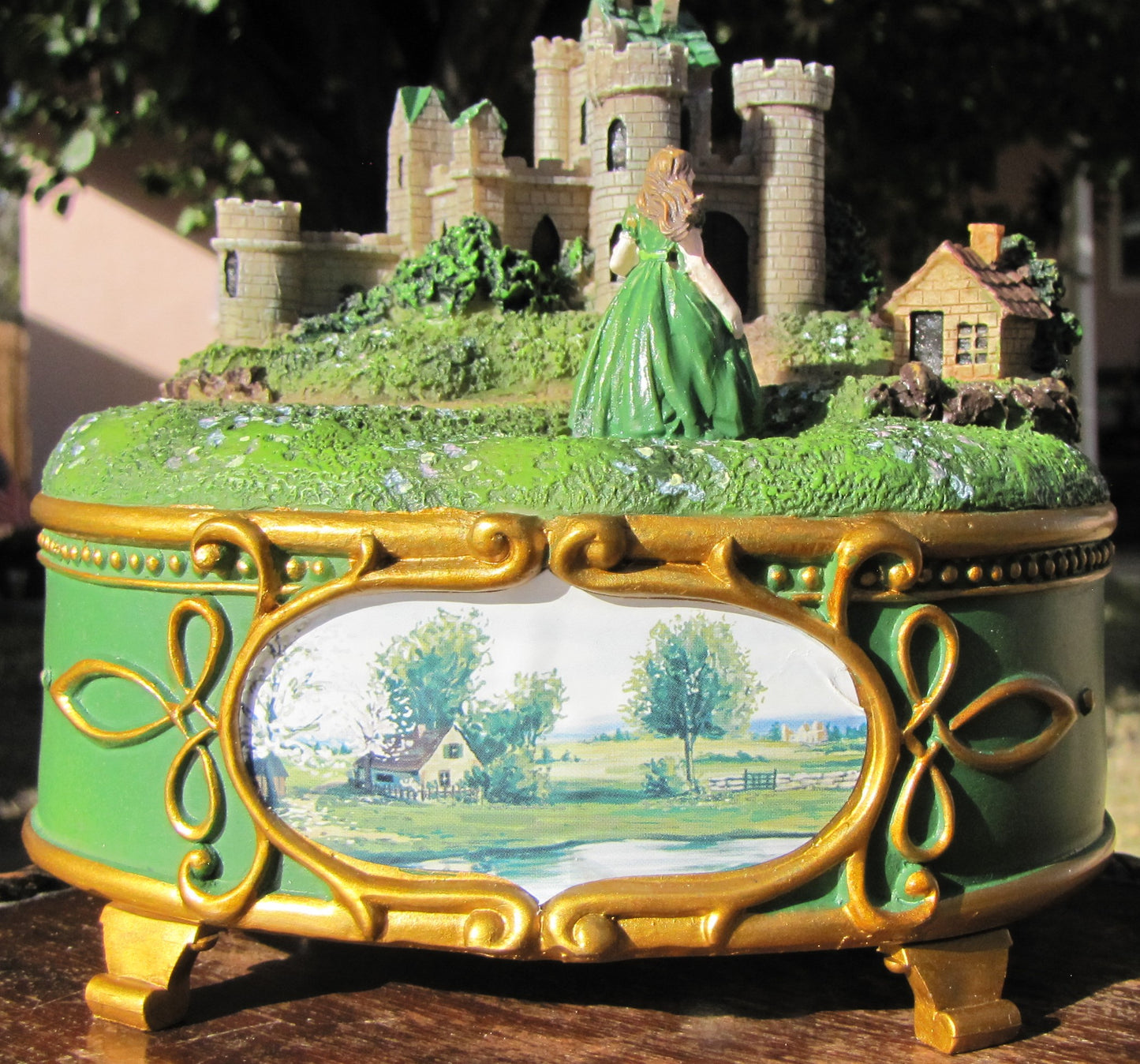 2010 Irish Castle Music Box, 6"h x 6"w