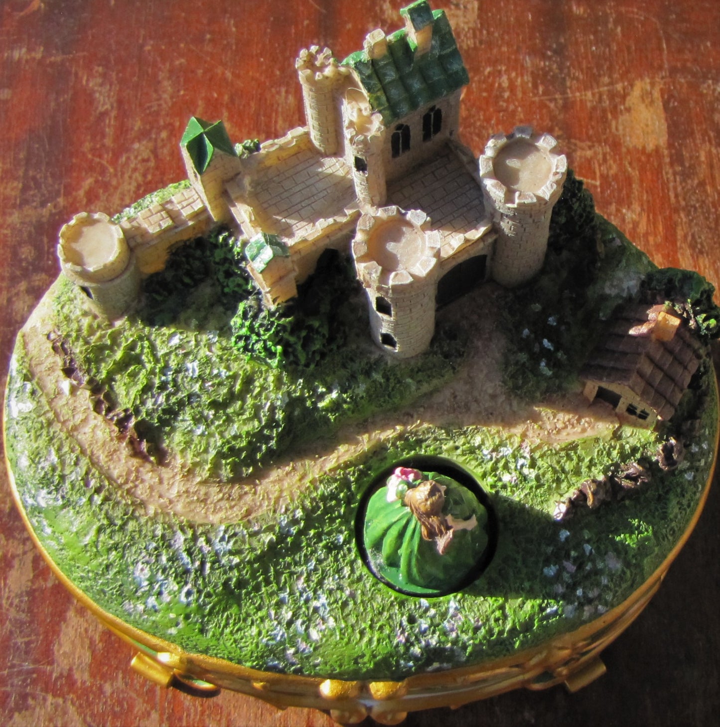 2010 Irish Castle Music Box, 6"h x 6"w