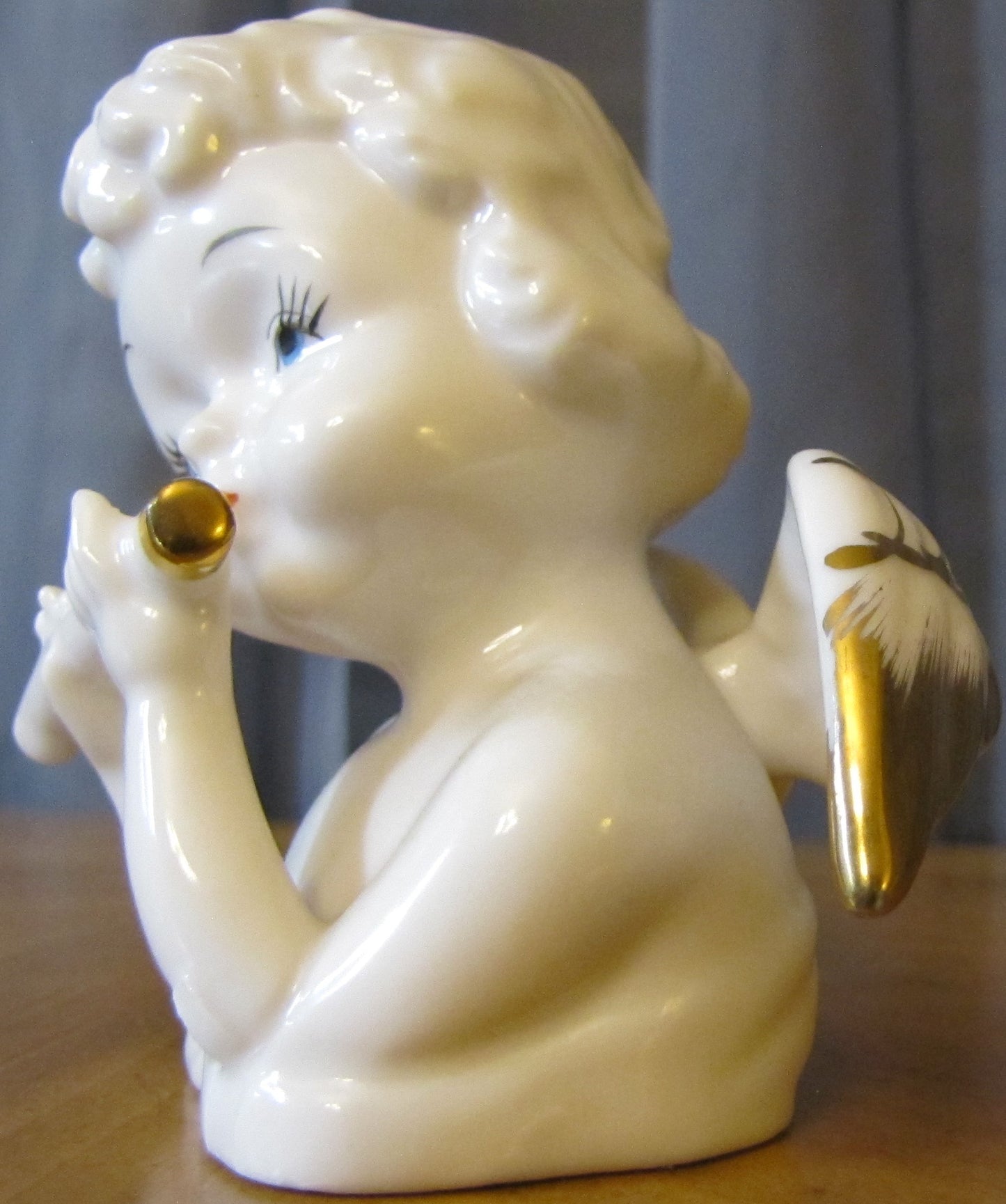 Angel Bust with Flute Ceramic